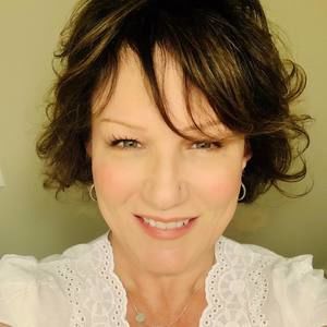 Meet your Posher, Pamela